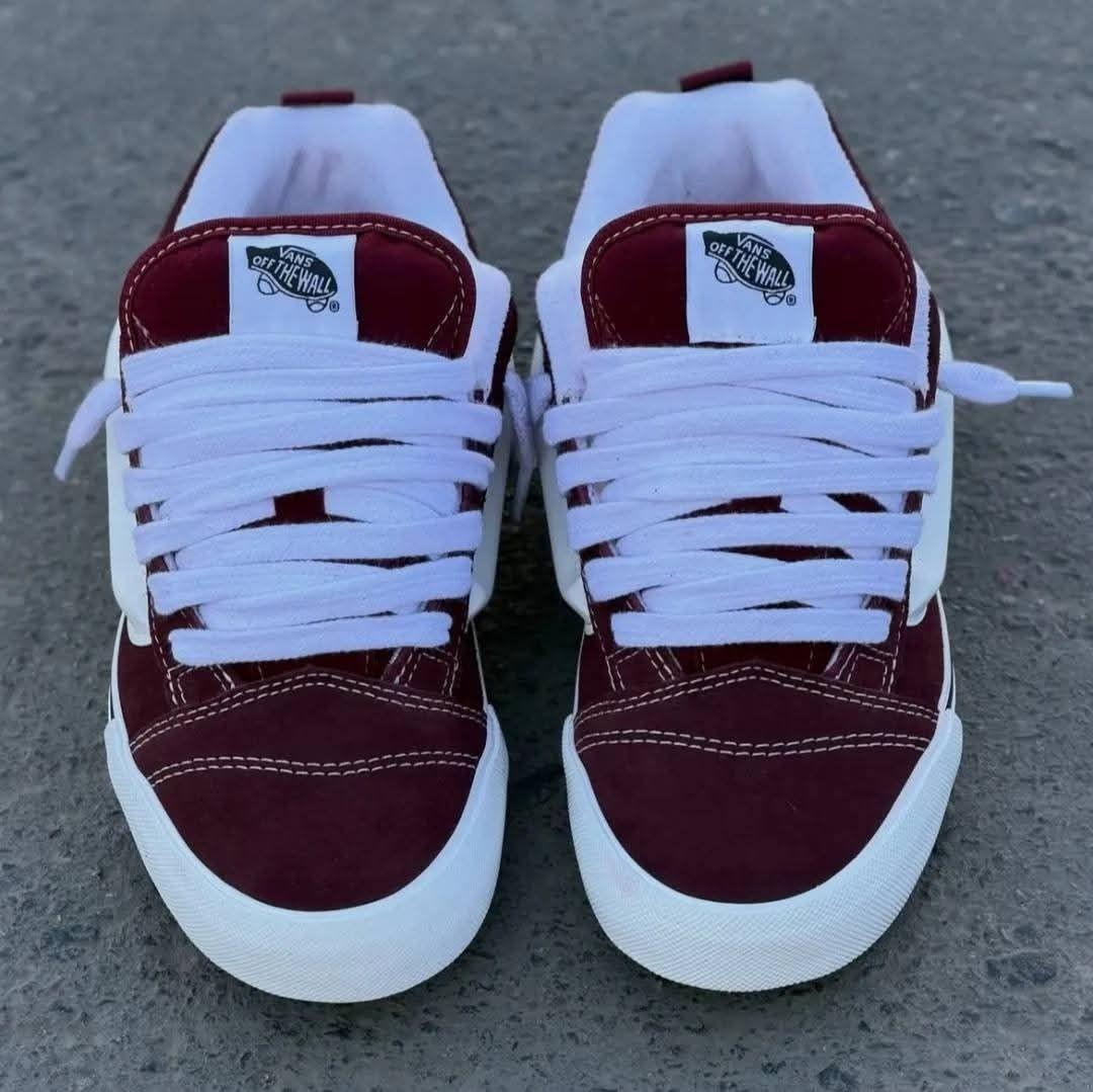 Vans Knu Skool 酒红,厚底胖胖板鞋复古感拉满